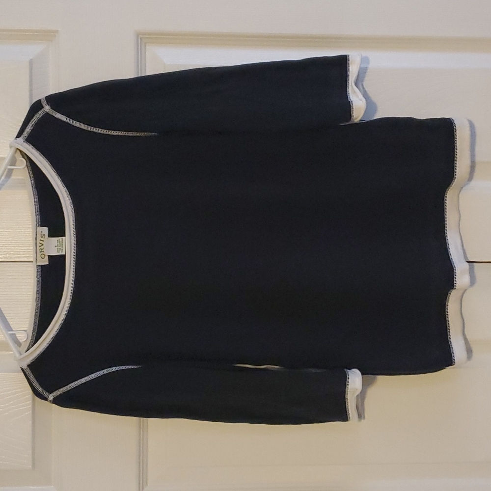 Orvis Black and White Knit top